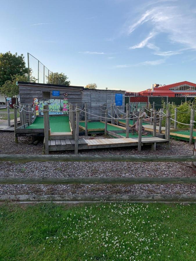 Norfolk Caravan Staycation Pet Friendly Belton with Browston Ngoại thất bức ảnh